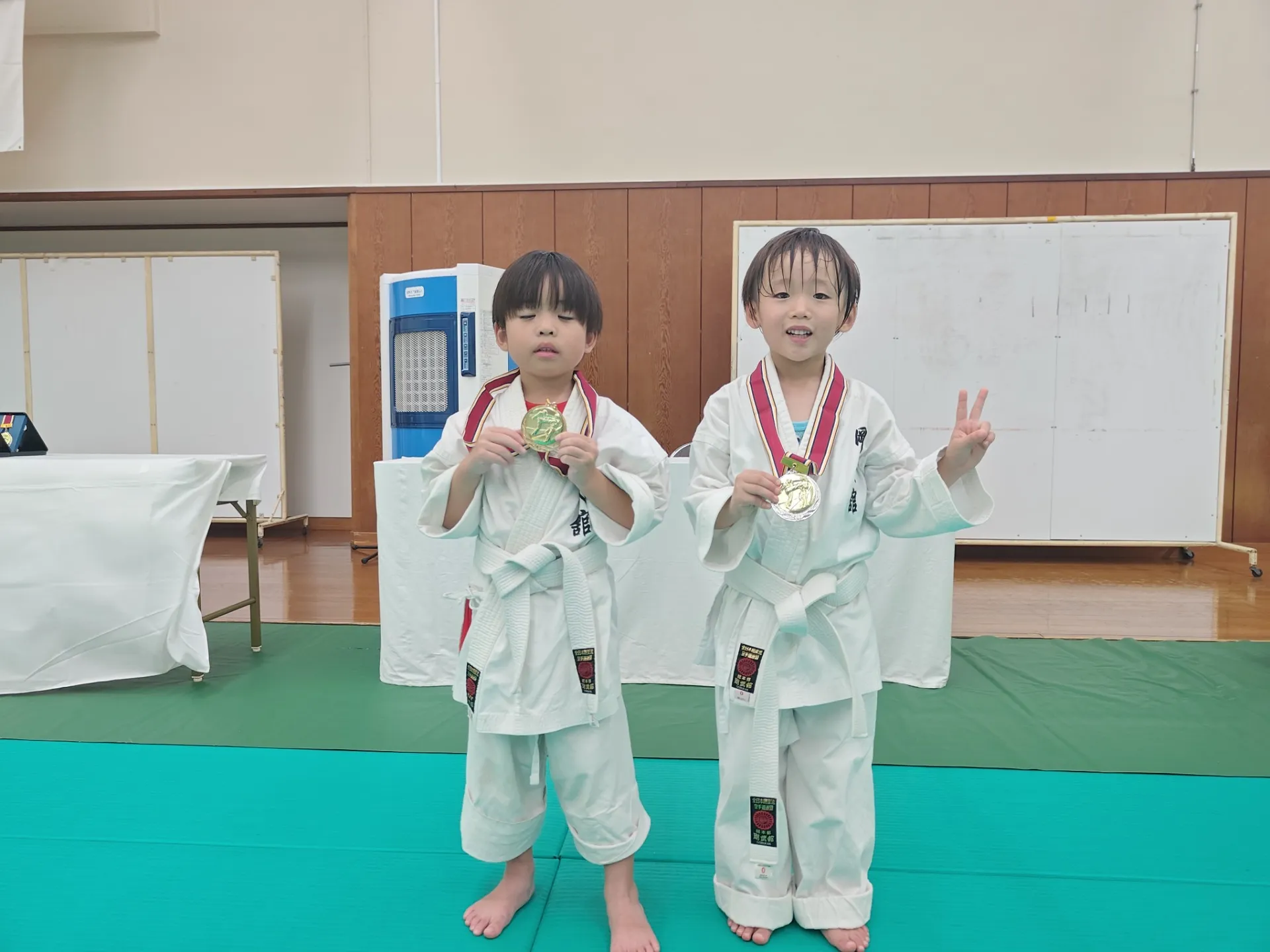 第30回信龍会空手道選手権大会入賞者(組手)
